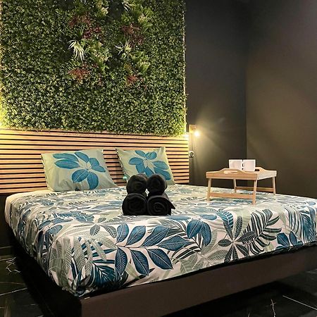 Jungle Love Room De L Hermitage Tournon-sur-Rhone Exterior photo